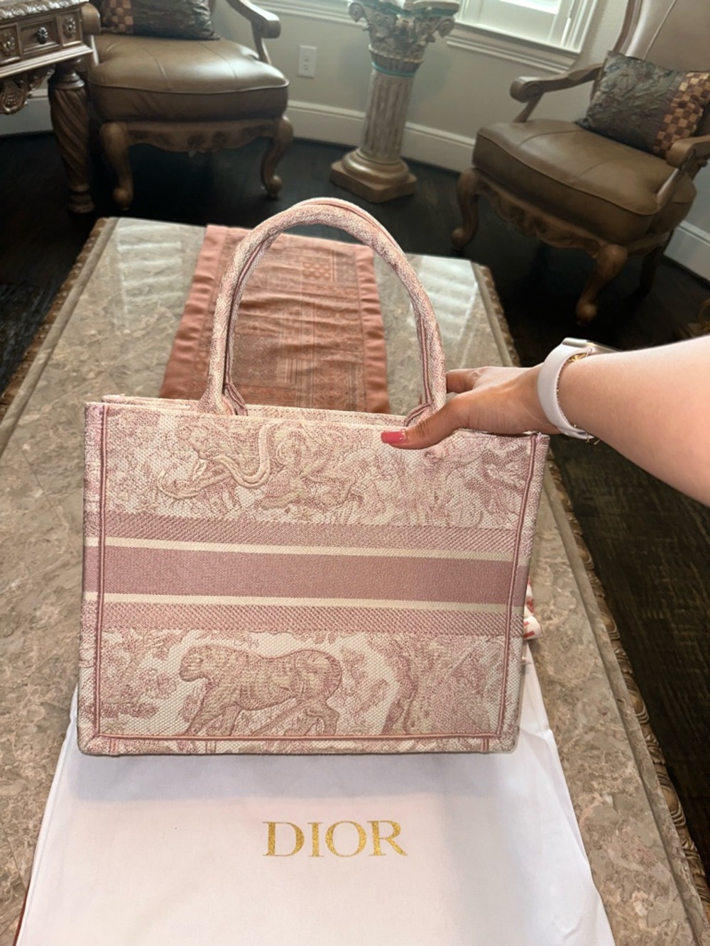 Dior medium Pink Book Tote!!💖 - Picture 8 of 8